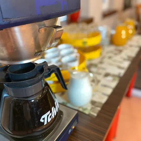 Acrobat Park Konukevi