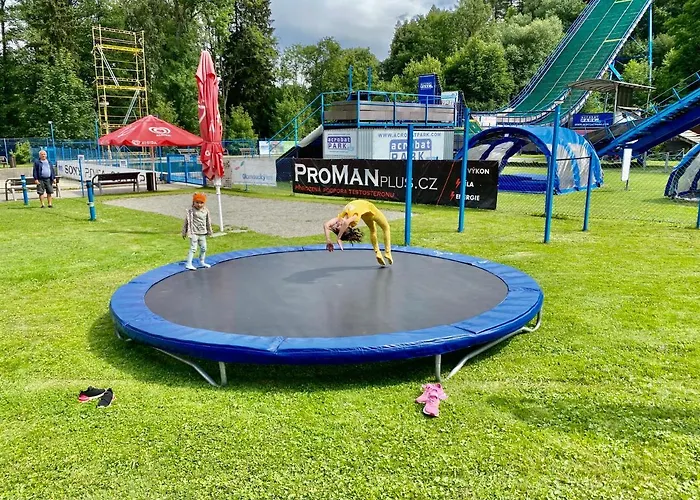 Acrobat Park 3*