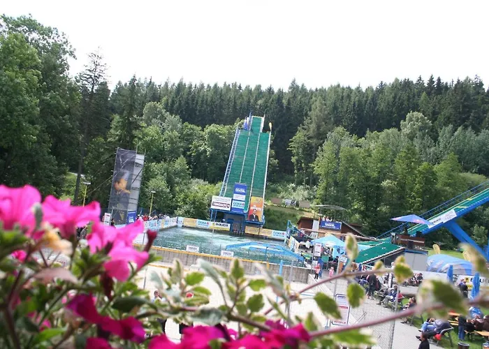 Acrobat Park 3* Stity